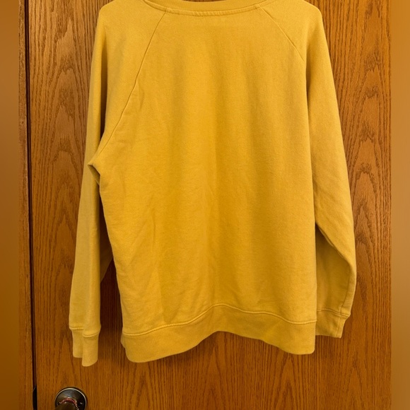 Levi’s Crewneck - Picture 5 of 5